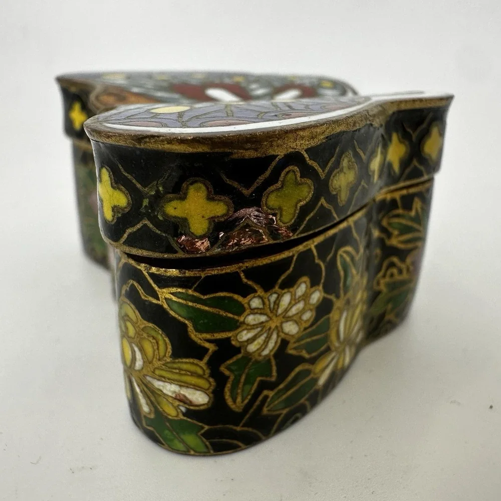 Cloisonné Enamel On Brass Butterfly Shape Trinket Pill Box Multi Color‎ Vintage